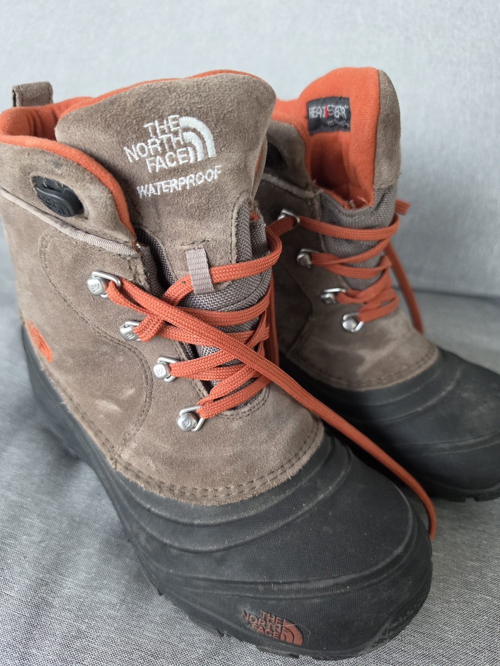 The North Face Kids' Chilkat Lace II Waterproof Winter Boot - Picture 4 of 10
